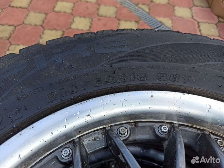 Зимние колёса в сборе Ниссан Жук 215/65 16