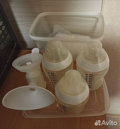 Молокоотсос электрический Tommee Tippee