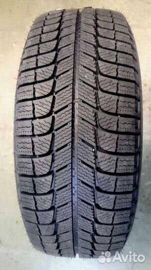 Michelin X-Ice 3 245/45 R19 102H
