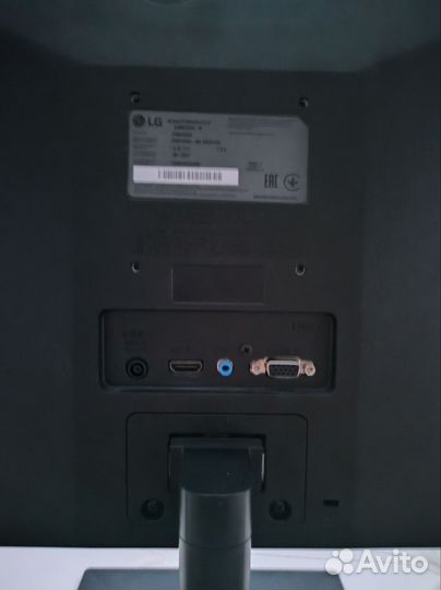 Монитор LG