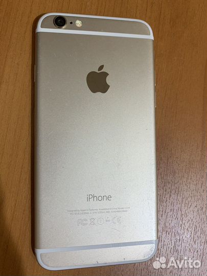 Телефон iPhone 6