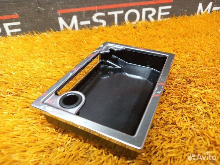 Пепельница Volkswagen Touareg 7L BMV 2006