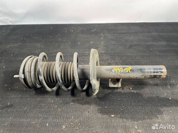 Амортизатор Mazda3 Mazda 3 BP перед / прав