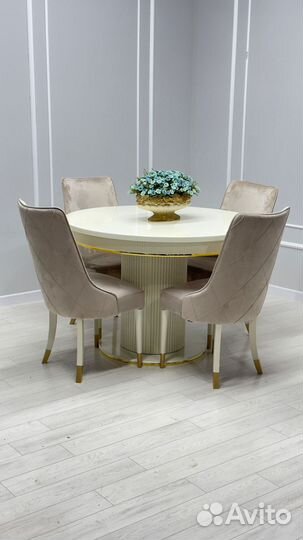 Кухонный стол. Доставка по всей России