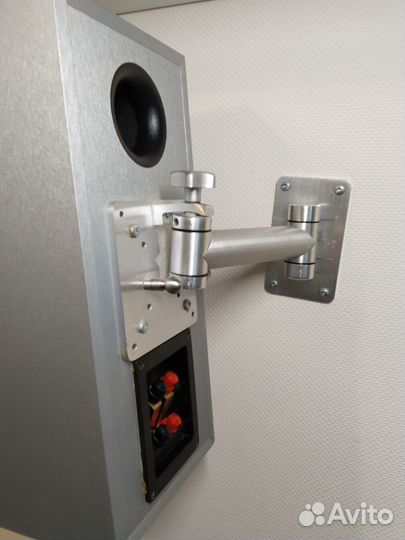 Полочная акустика Polk audio Monitor 40