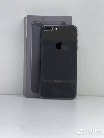 iPhone 8 Plus, 64 ГБ