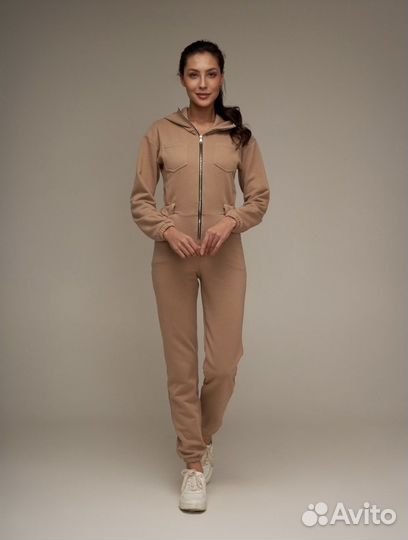 Комбинезон женский