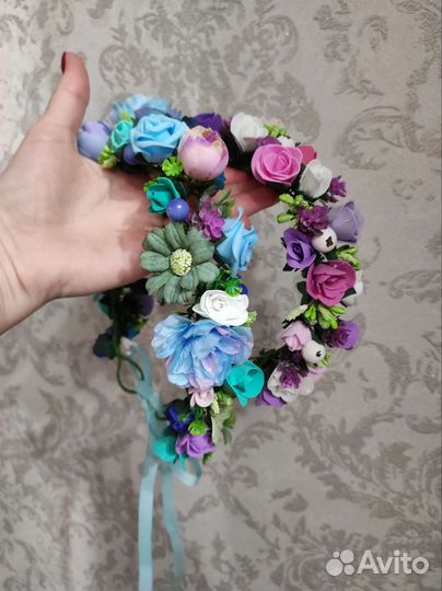 Венок на голову из цветов