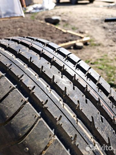 Dunlop SP Sport 2050M 20.5/60 R16