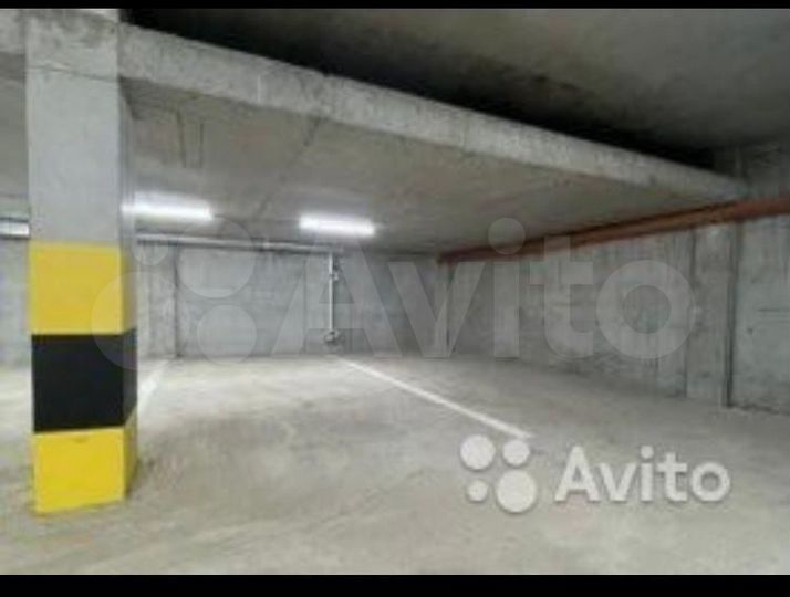 Машиноместо, 17 м²