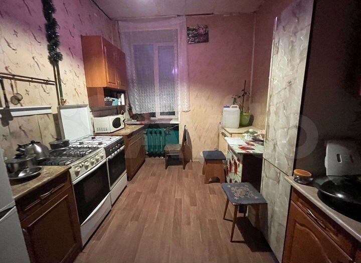 Комната 16 м² в 3-к., 1/5 эт.