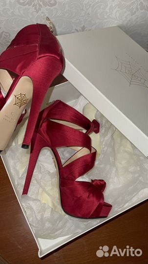 Туфли Charlotte Olympia женские 38 размер
