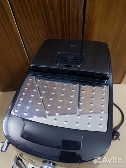 Кофемашина delonghi magnifica s 22.110