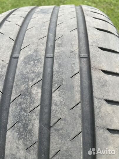 Bridgestone Turanza T005 225/40 R20