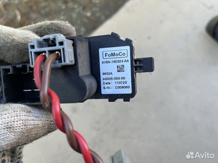 Резистор печки Форд Фокус 3