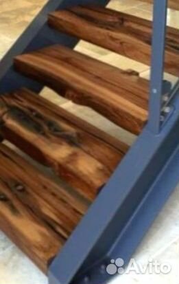 Деревянные ступени для лестницы