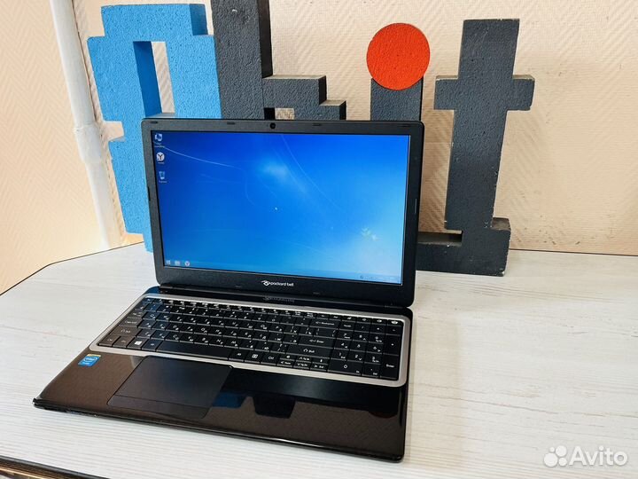 Универсальный ноутбук