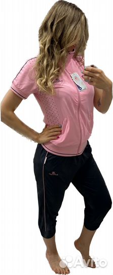Спортивный костюм женский