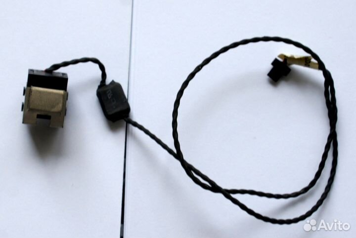 Соединительные шлейфы на Toshiba Sattelite 210