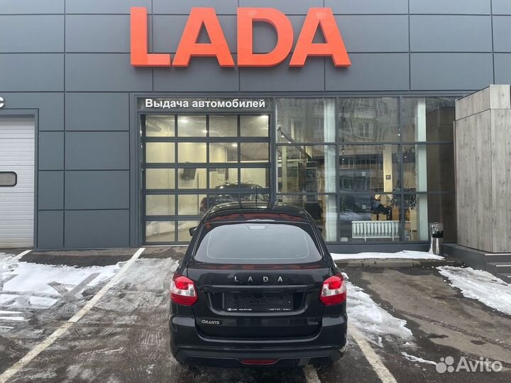 LADA Granta 1.6 МТ, 2023, 30 920 км