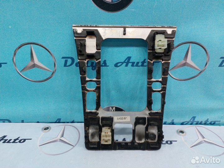 Накладка консоли Mercedes-Benz E-Class W210