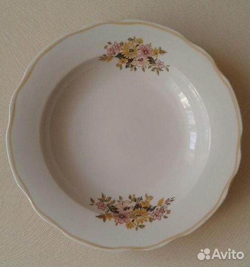 Тарелки Дулево