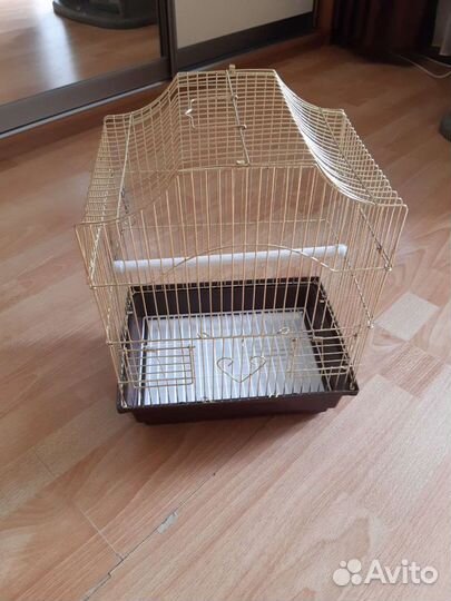 Клетки разные для попугаев