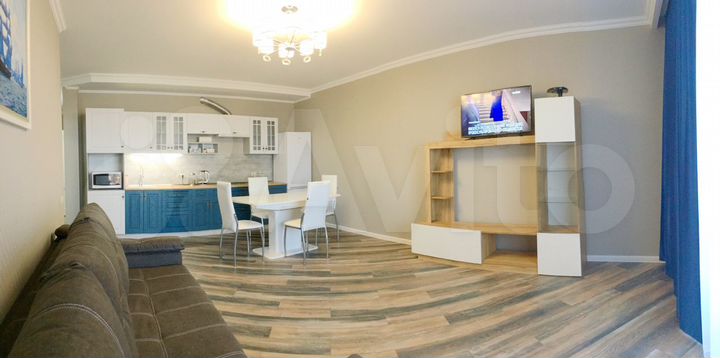 2-к. квартира, 72 м², 10/16 эт.