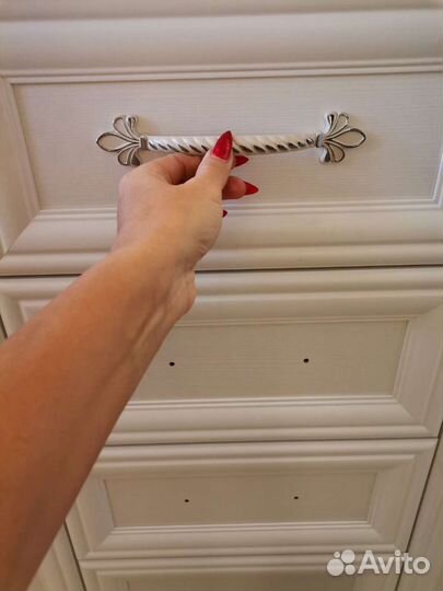 Мебельные ручки