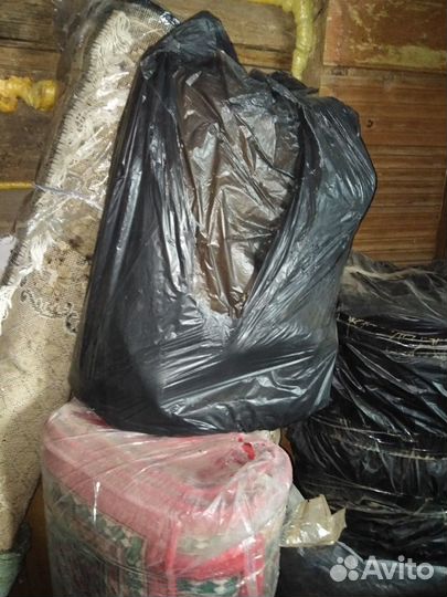 Продам ковры напольные и настенные