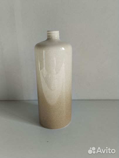 Керамическая бутылка - ваза