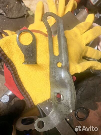 Рым двигателя и кпп renault fluence