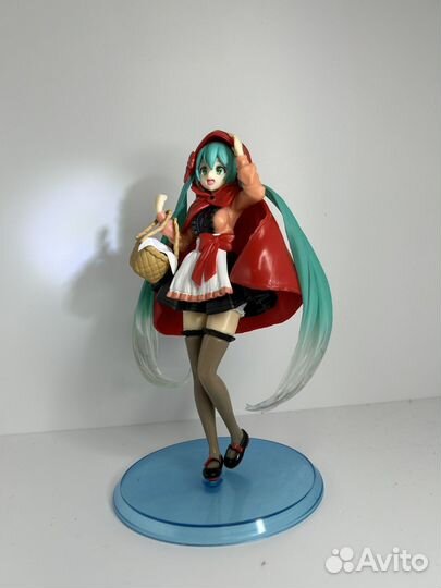 Фигурка Hatsune miku Красная шапочка