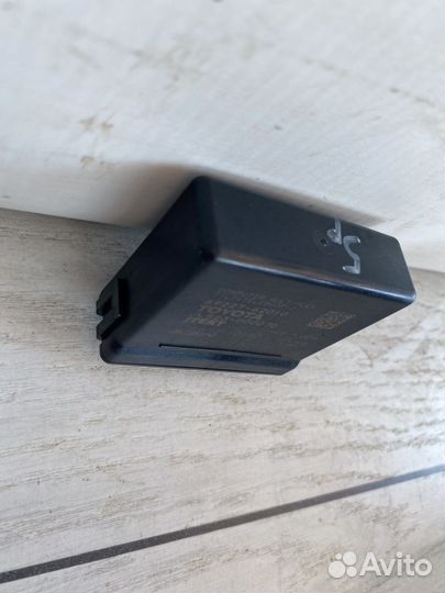 Lexus RX4 Блок управления рулевой колонки