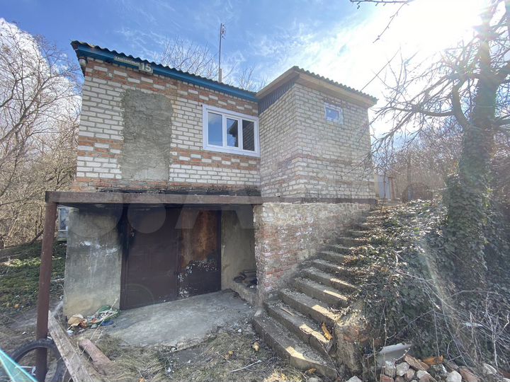 Дом 73,8 м² на участке 12 сот.