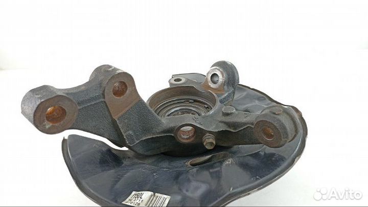 Ступица передняя левая Toyota Wish ZNE10 2005