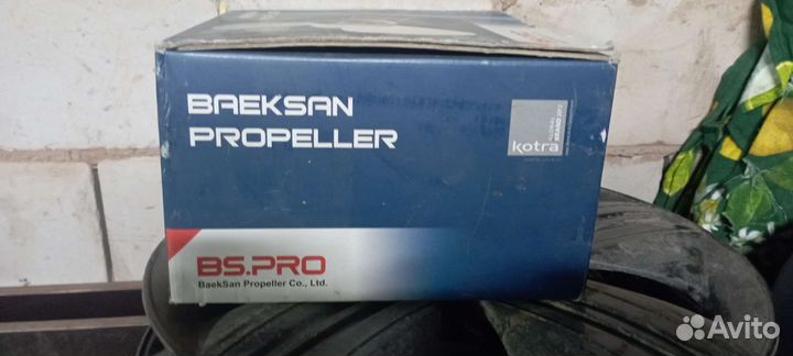 Винт для Тохатсу 9.9-20 ;3*9-1/4*10. Оригинал