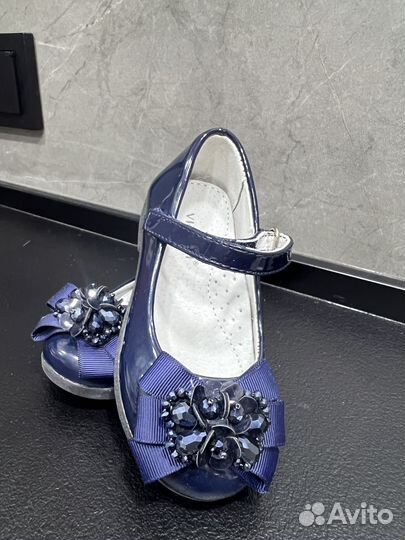 Туфли для девочки 23 размер