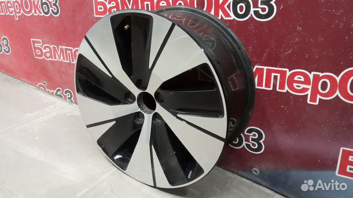 Volvo S40 2019- Диск литой колесный б/у