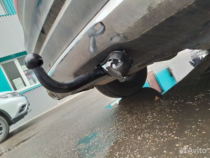 Фаркоп Mercedes GLC-Class 2015