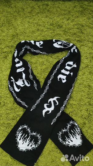 Шарф Yolo