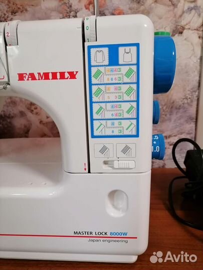 Швейная машина Janome 8000W