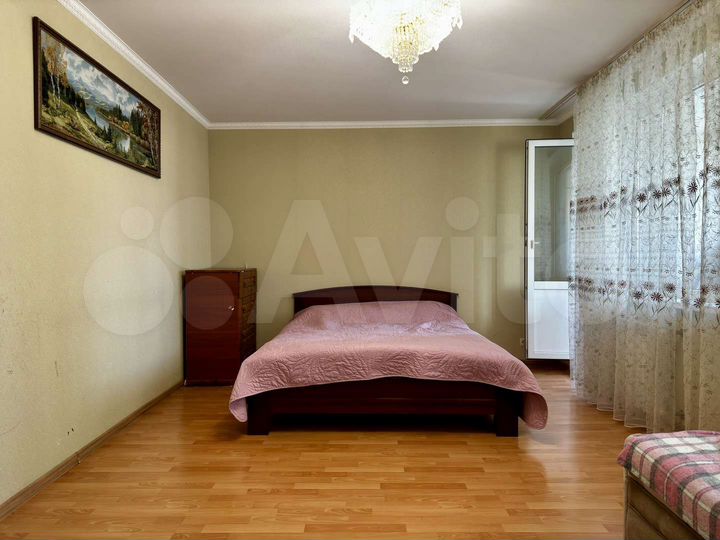 3-к. квартира, 72,8 м², 3/5 эт.