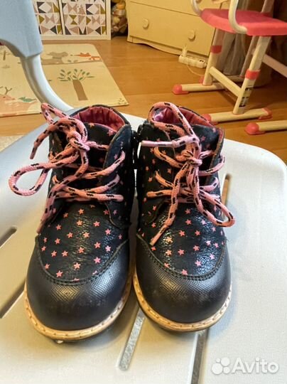 Ботинки демисезонные для девочки 23