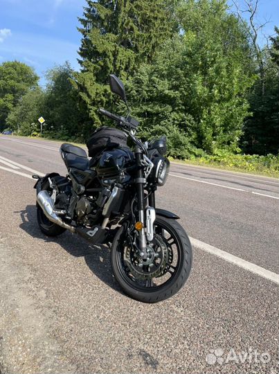 Мотоцикл Voge 300AC