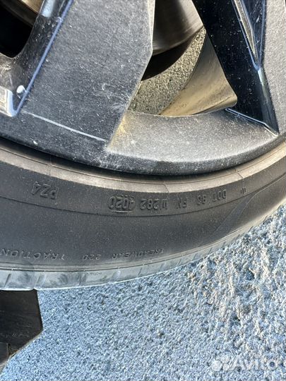 Pirelli P Zero 285/40 R21 109Y