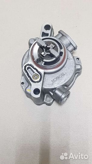 Насос вакуумный bosch 1.6 TDC Ford Peugeot