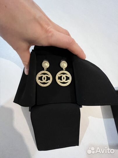 Серьги Chanel