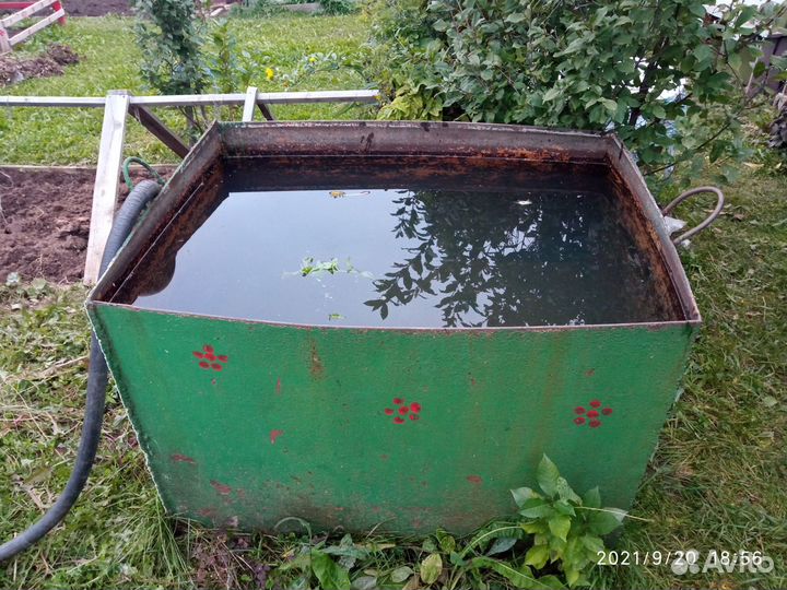 Бак для воды(для дачи)