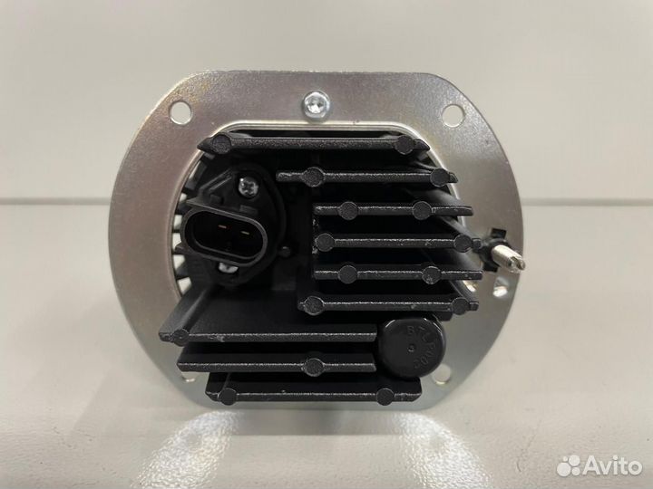 Фара противотуманная правая